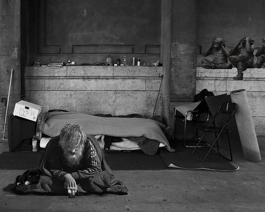 Kiedy nie trzeba wykazywać dochodów z zagranicy?