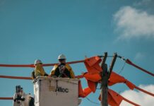 Czy można zamontować kosz na ładowarce teleskopowej